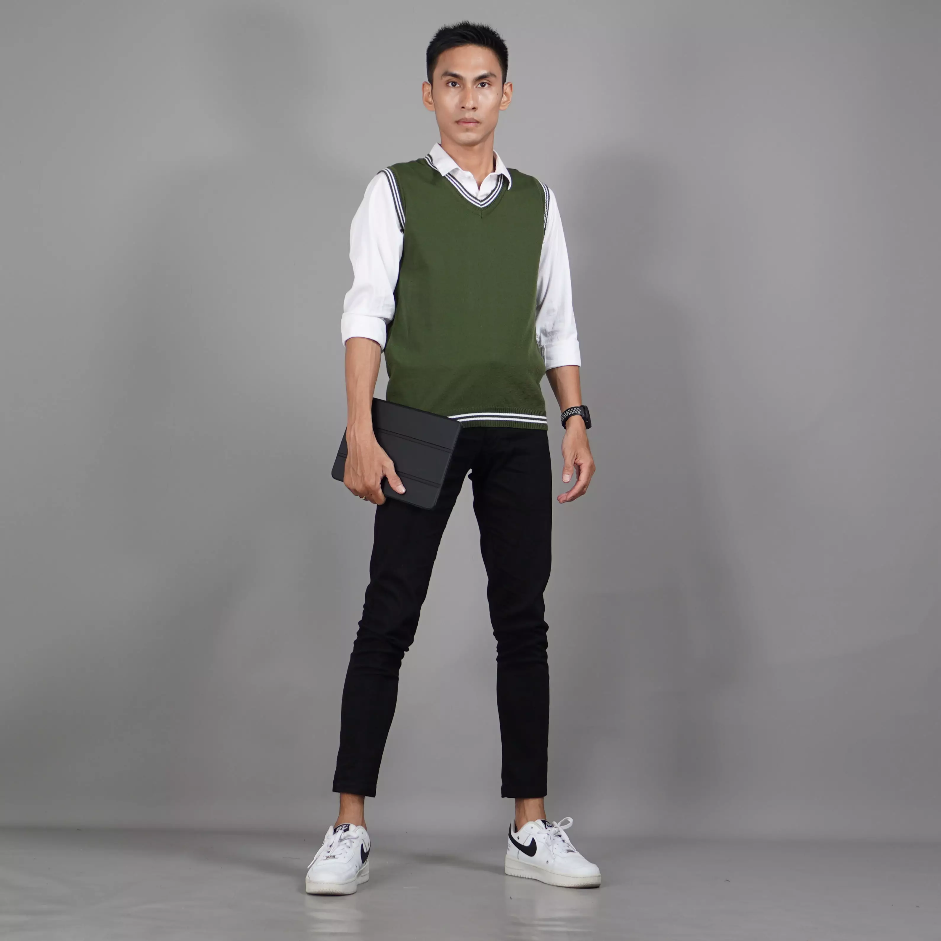 Rompi Rajut Pria Knit Vest Rompi Pria Gaya Korea Knit Outer Korean Style - ARMY