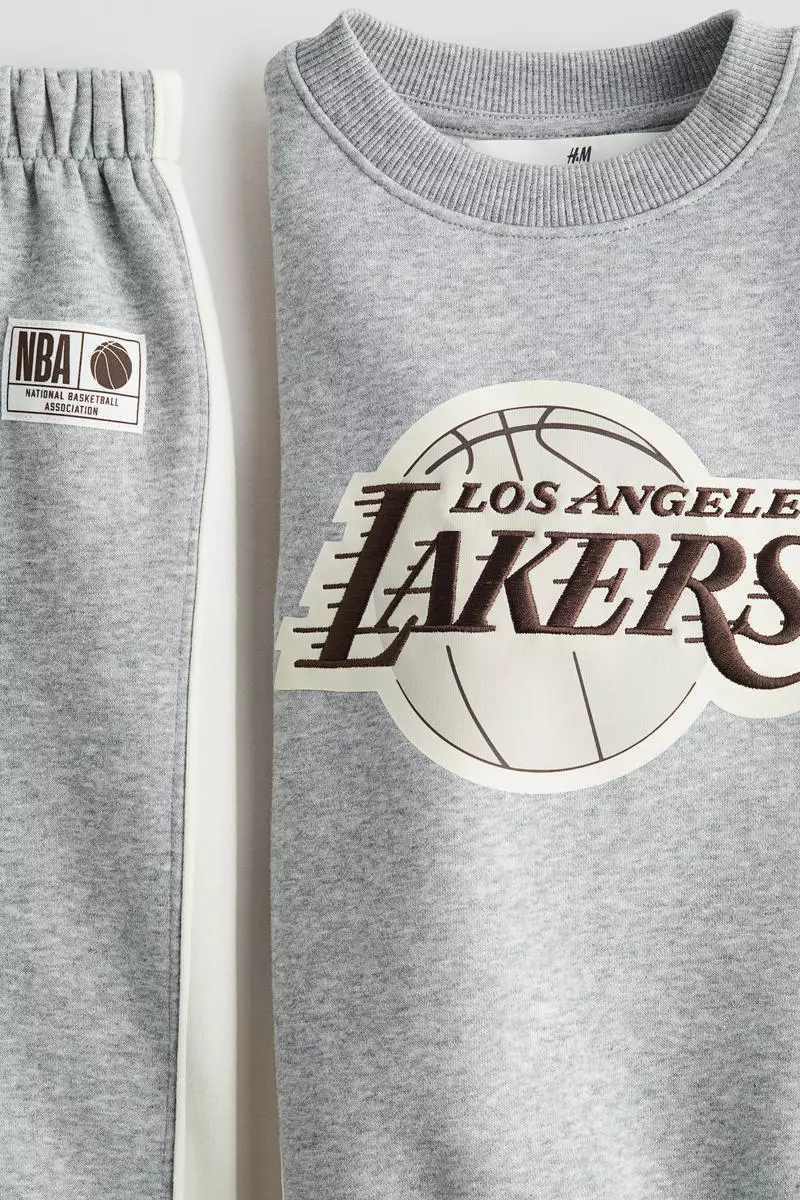 2-piece sweatshirt set