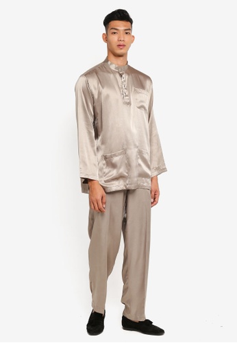 Buy Gene Martino Traditional Baju Melayu Online on ZALORA 