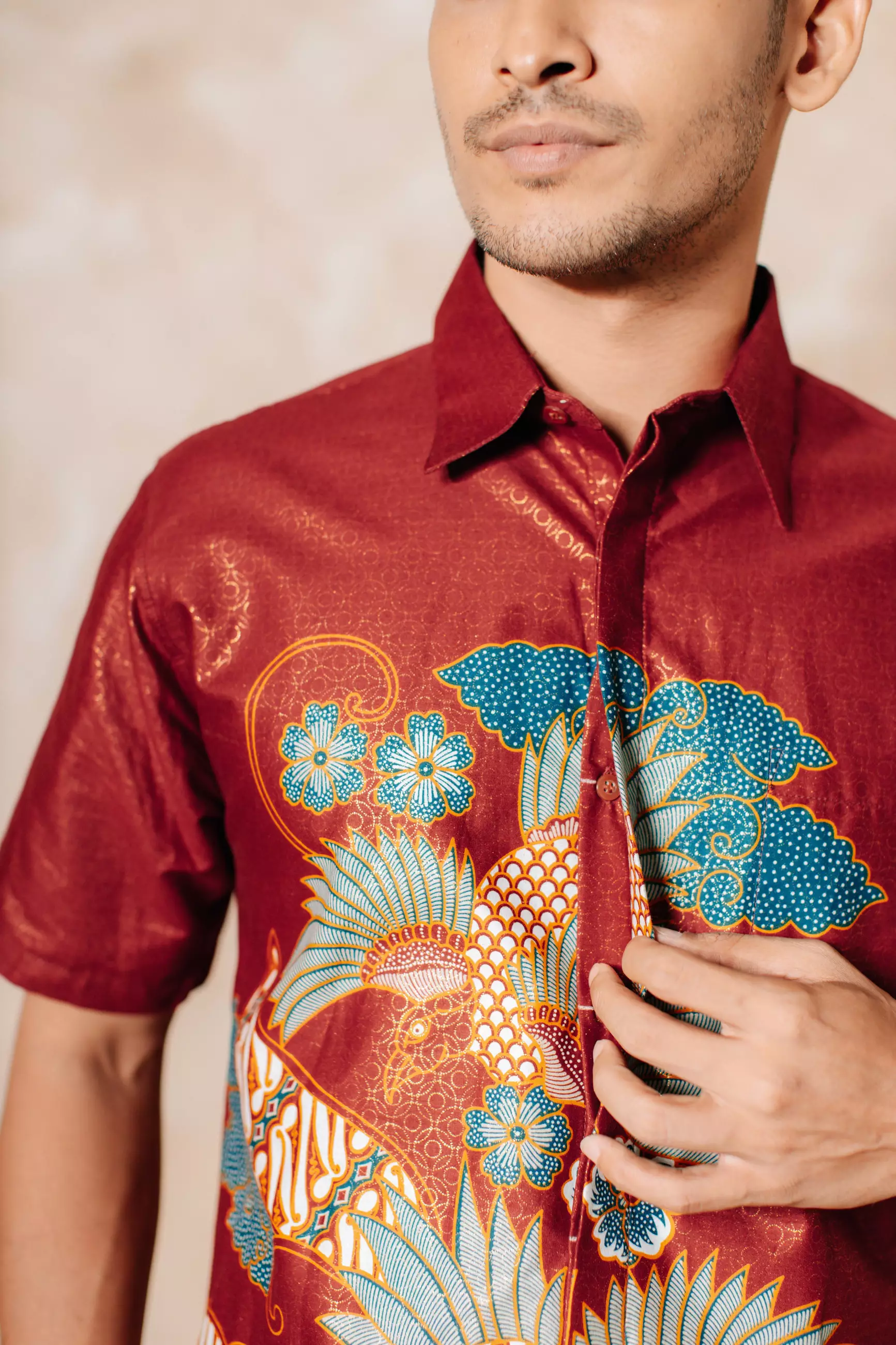 Jinara Red Kemeja Batik Slim Fit Tricot Pria Katun Foil