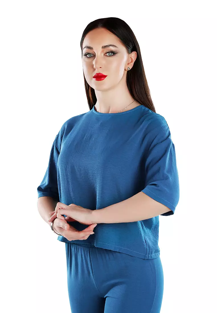 Blue Half Sleeves Crop Top & Capris Coord Set