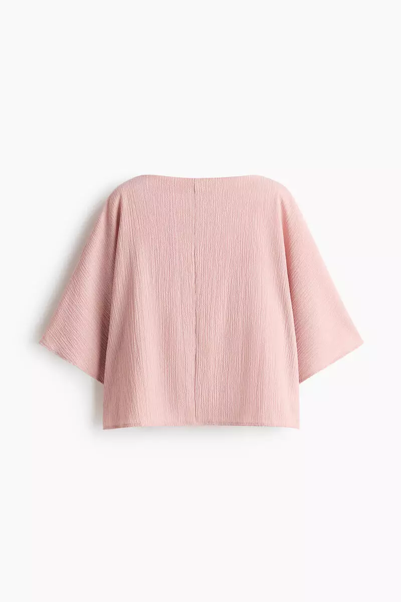 Crinkled boat-neck top
