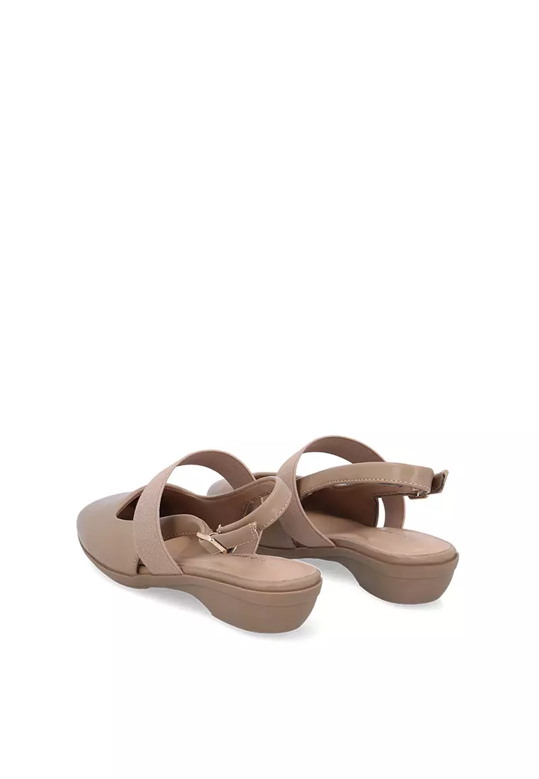 Medium Brown Tessa Elastic Slingback Pumps