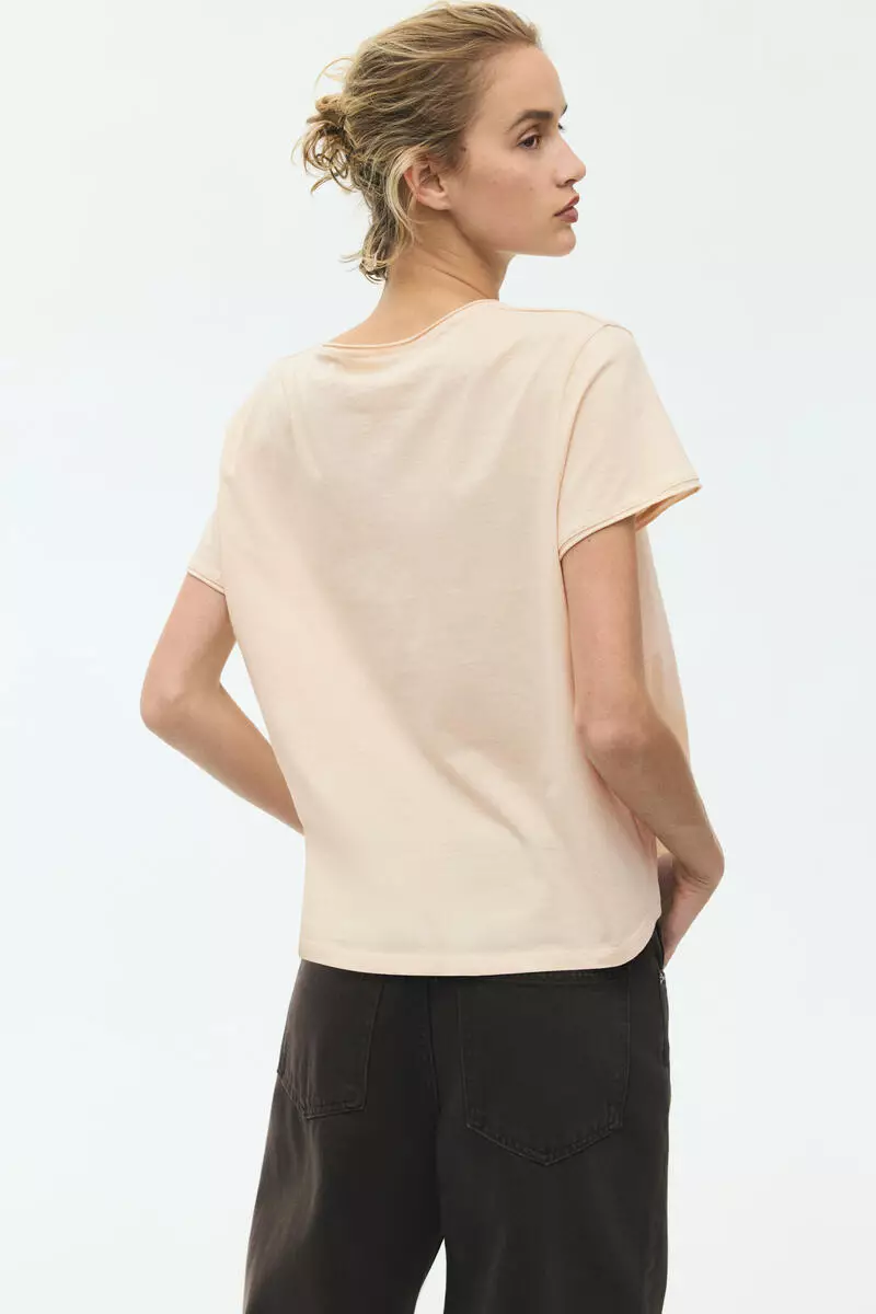 Roll-edge T-shirt