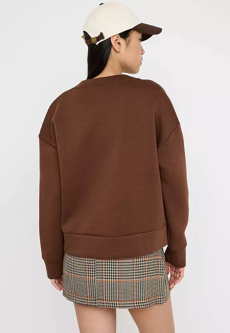 V-Neck Buttoned Knitted Sweatshirt
