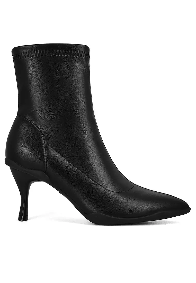 Discount on Twenty Eight Shoes  shoes - SKU: 6cm Pointed Zipper Ankle Boots Xj2352-1