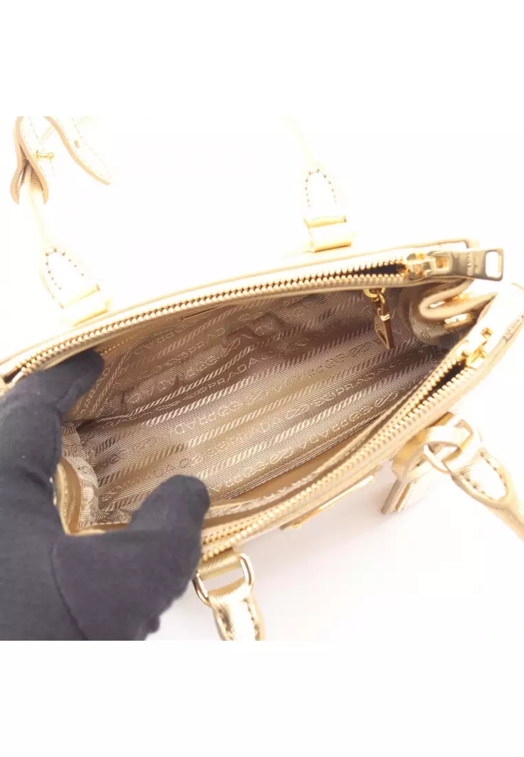 Pre-Loved Prada Galleria SAFFIANO LUX 2WAY Handbag Saffiano leather gold