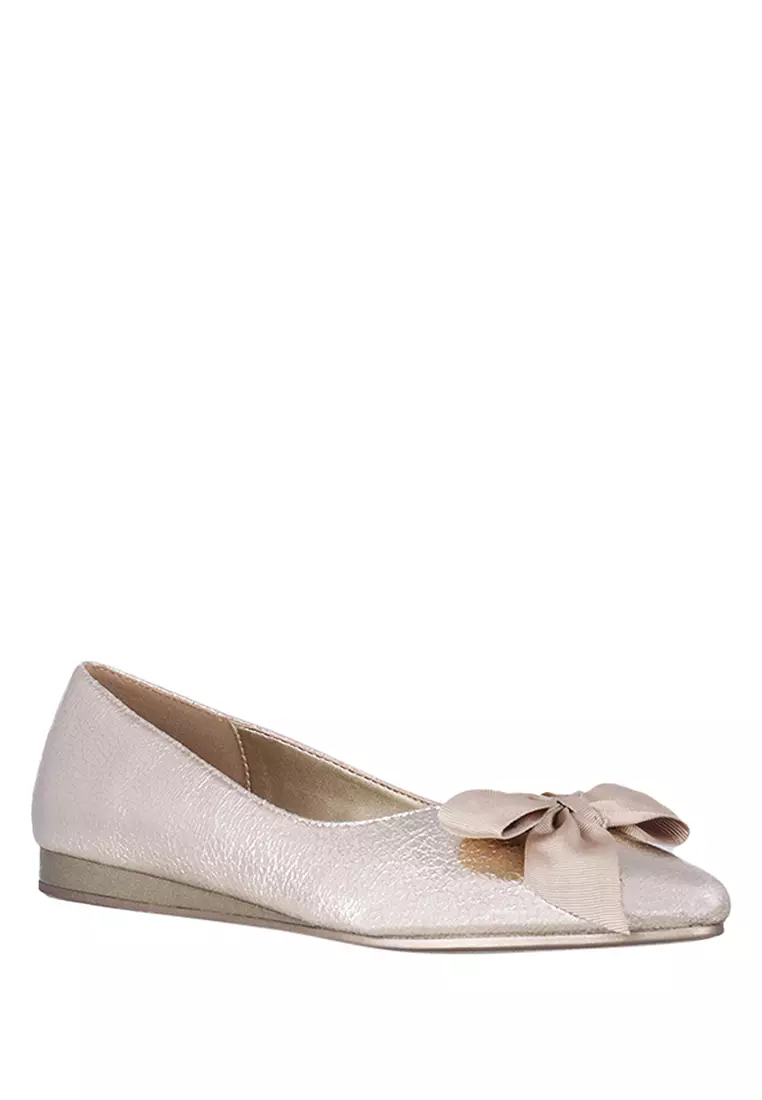 Discount on Kenneth Cole  shoes - SKU: Lily Bow