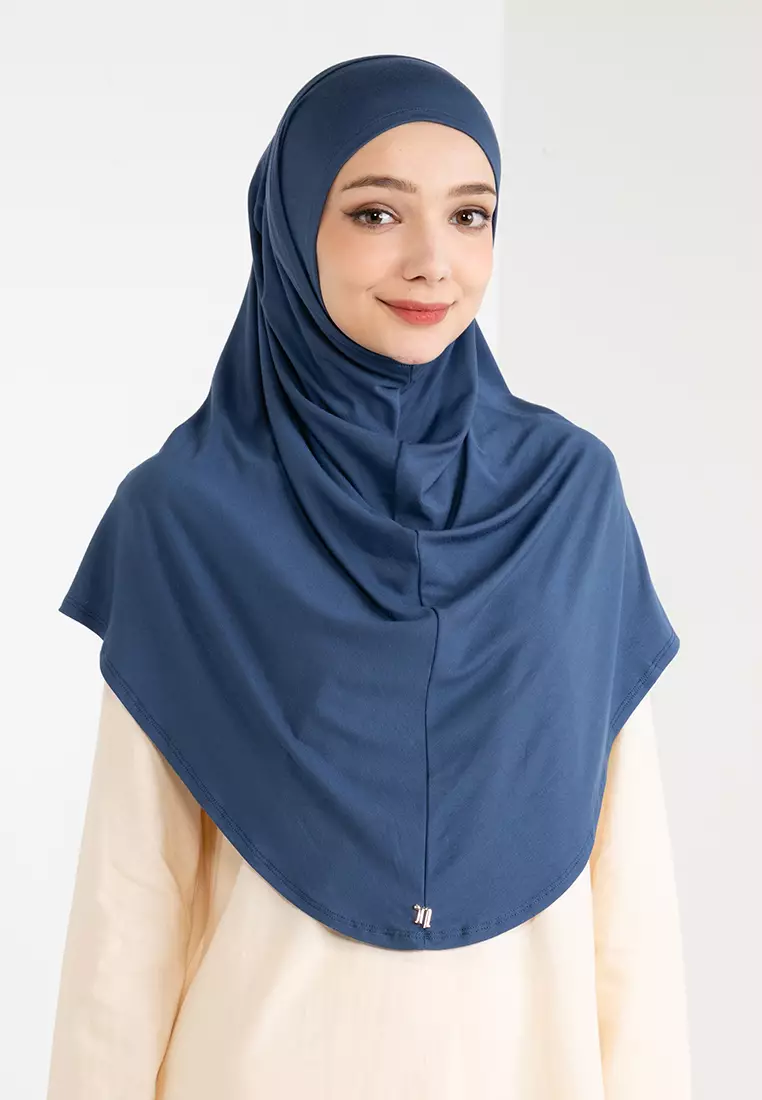 Buy Naelofar Easyon Sophia Instant Hijab 2024 Online | ZALORA