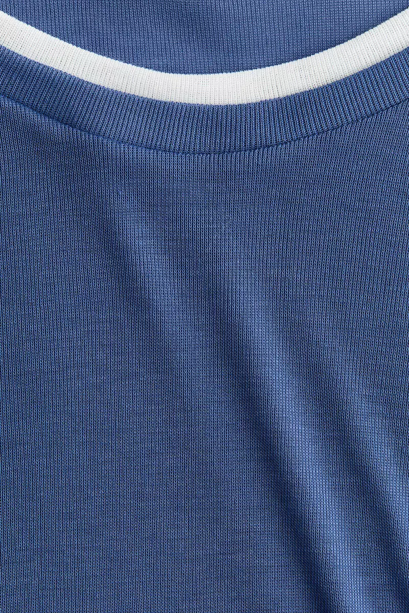 Layered-look top
