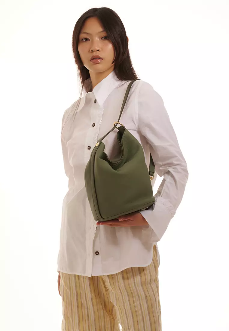 ORUKAMI Convertible Soft Bucket Bag - Toffee