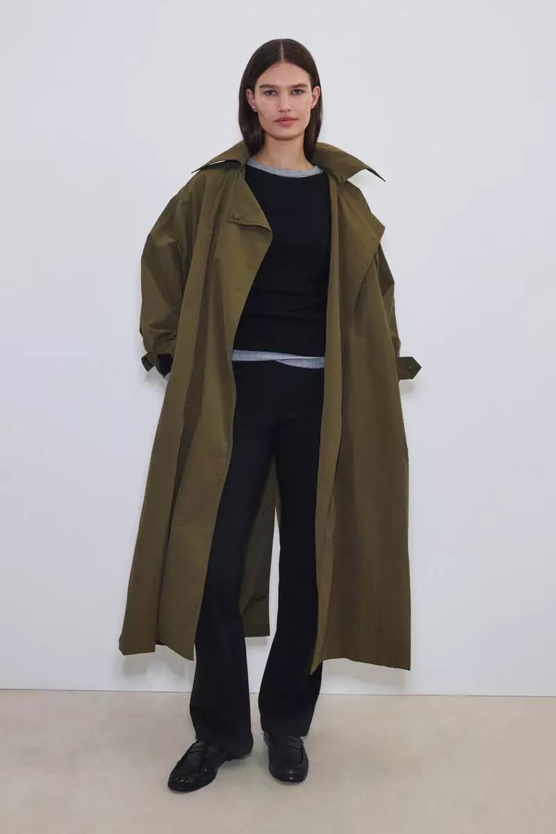 Four-way Stretch Flared Trousers