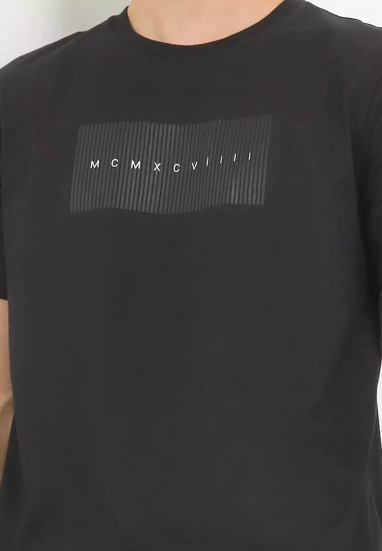 Tshirt Lengan Pendek - Black