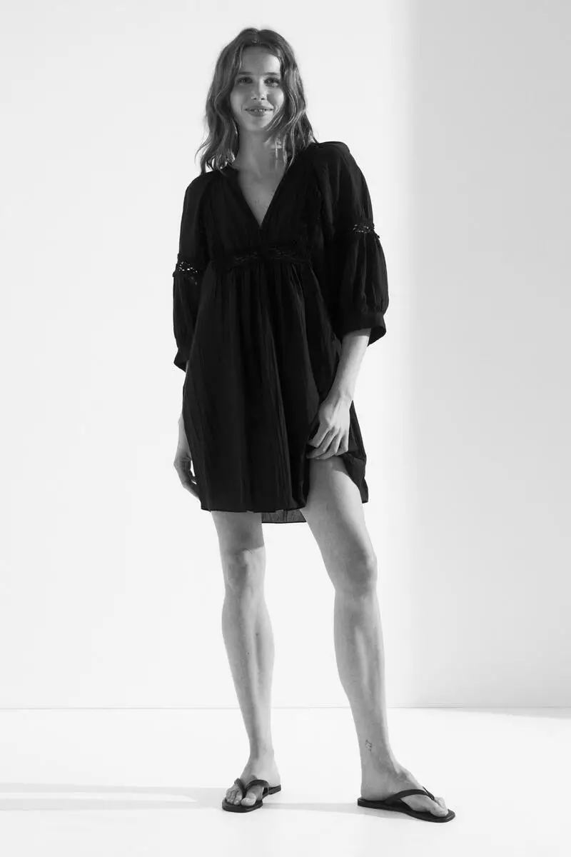 h&m black tunic dress Buy Lace-inset Online Black & Beige Holiday Category_Gowns Size:39 / US 15 Short dress in an