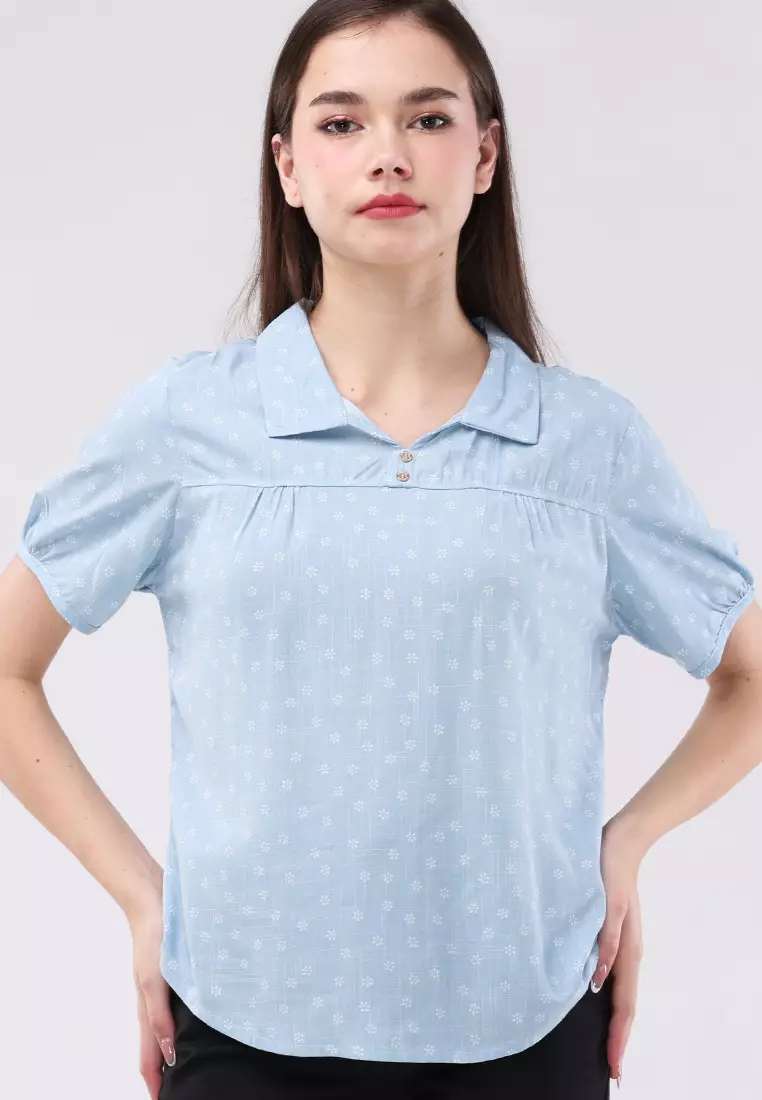 Short Sleeves W/ Collar Blouse
