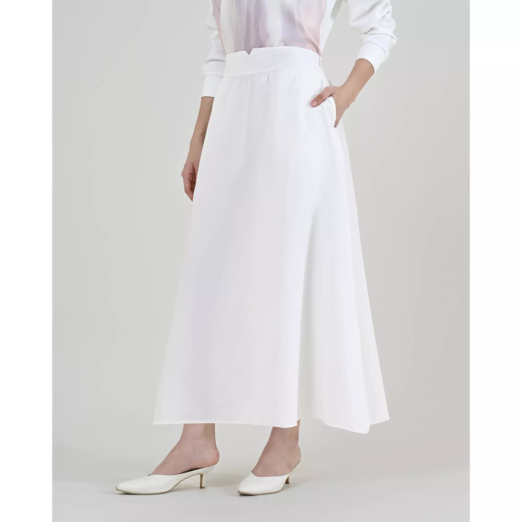 Geulis.id HAYNA SKIRT - Brokenwhite