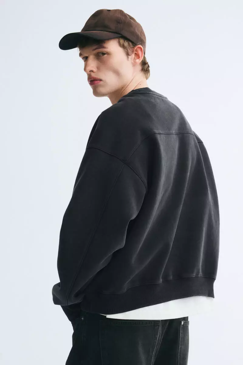 Oversized Fit Cotton sweatshirt
