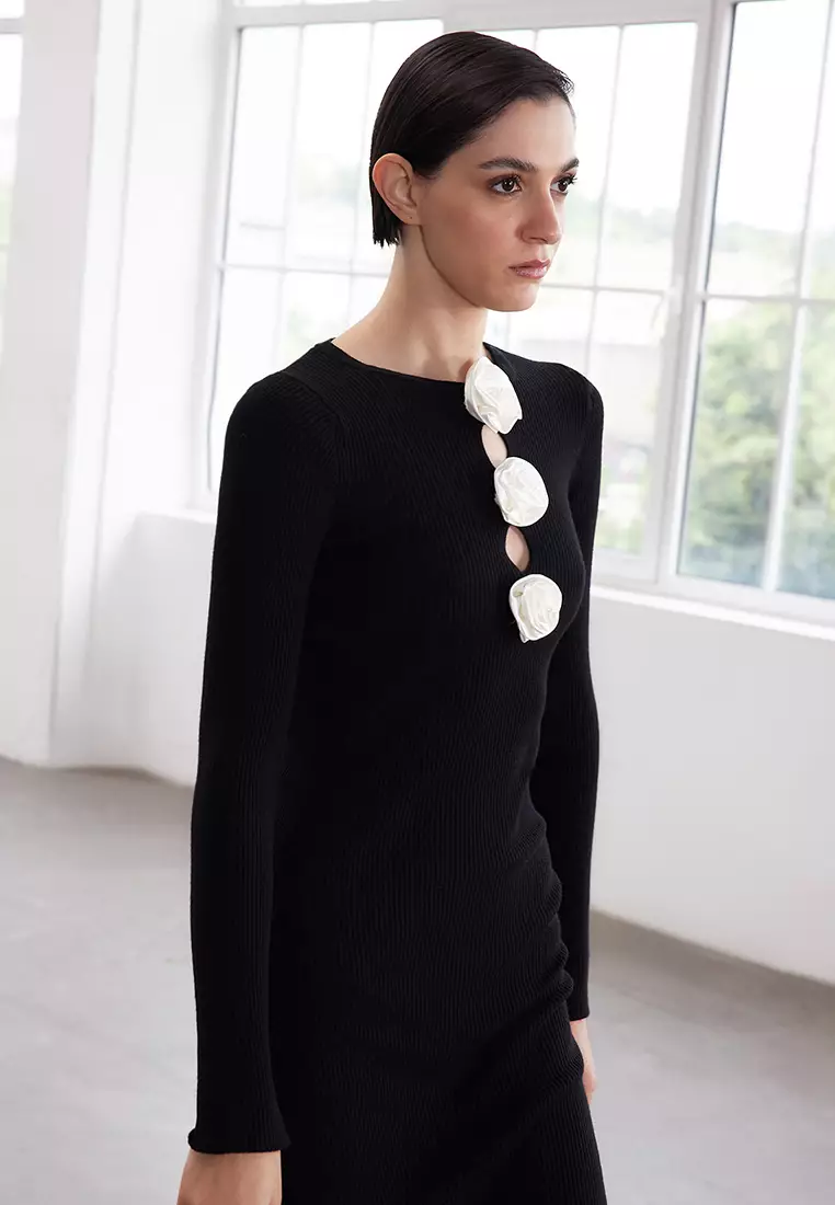 Limited Edition Black Maxi Premium Yarn/Special Yarn Knitwear Rose Detail Dress TWOAW25EL00236