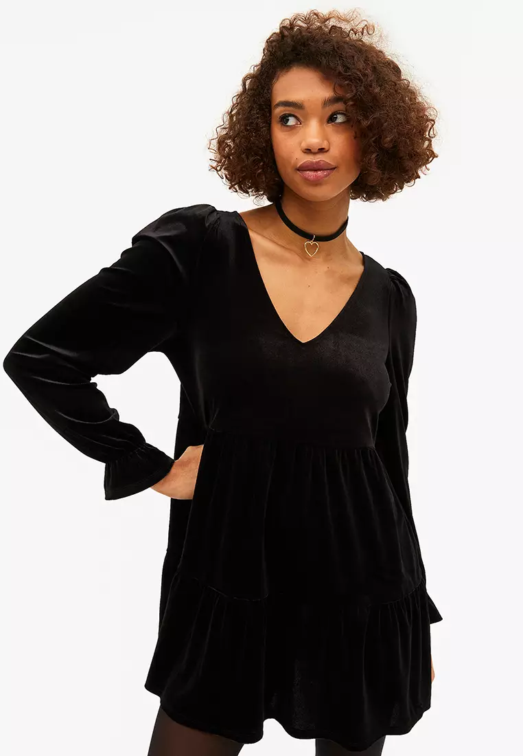 Black velvet on sale babydoll dress