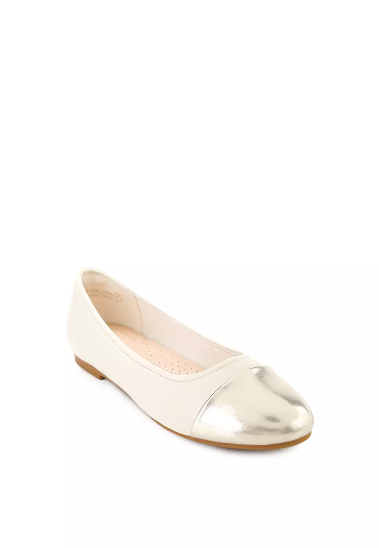 Carter J2475-6 Flat Shoes Off White/Gold
