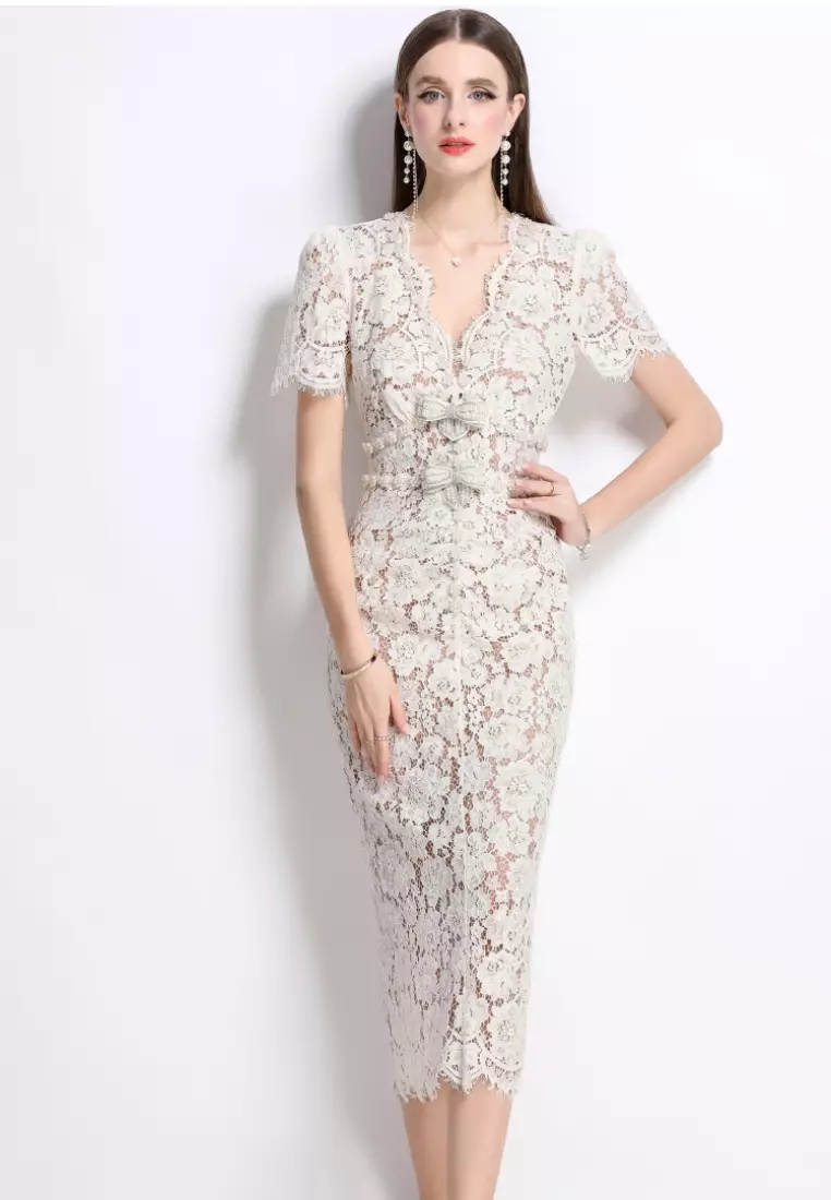 Summer lace embroidered short-sleeved dress CA26022409W