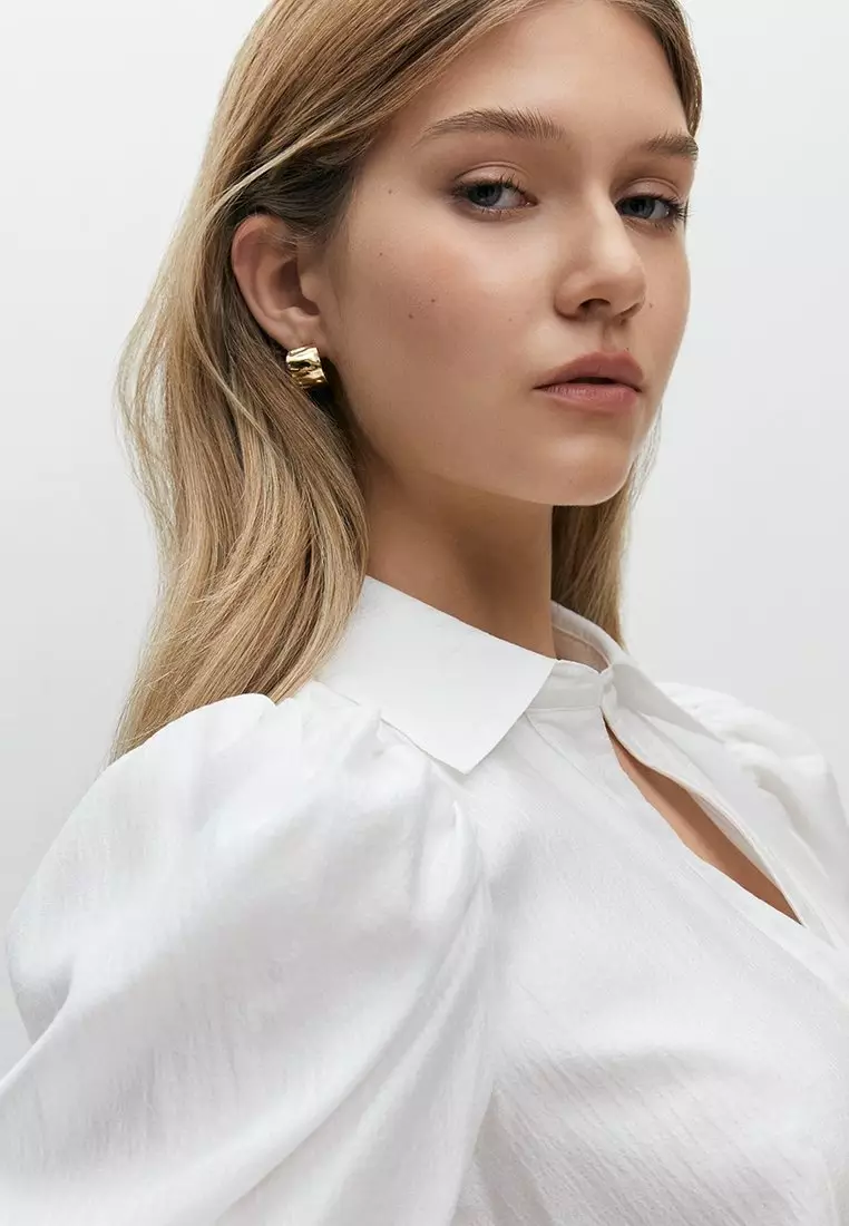 Puffed Sleeve Pearl Button Blouse - White