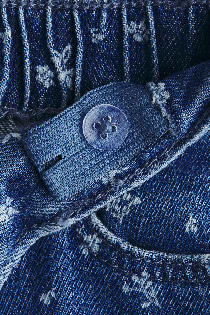 Motif-detail wide leg jeans