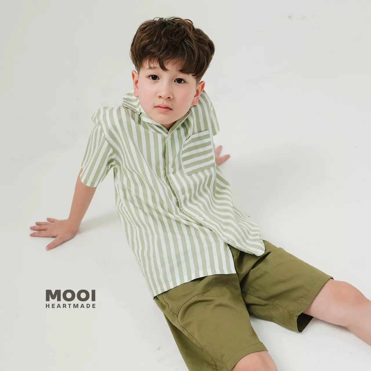 Mooi Kemeja Anak Laki-laki Kemeja Katun Motif Arka Striped Shirt - Khaki