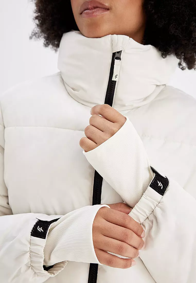 Water Repellent Puffer Jacket