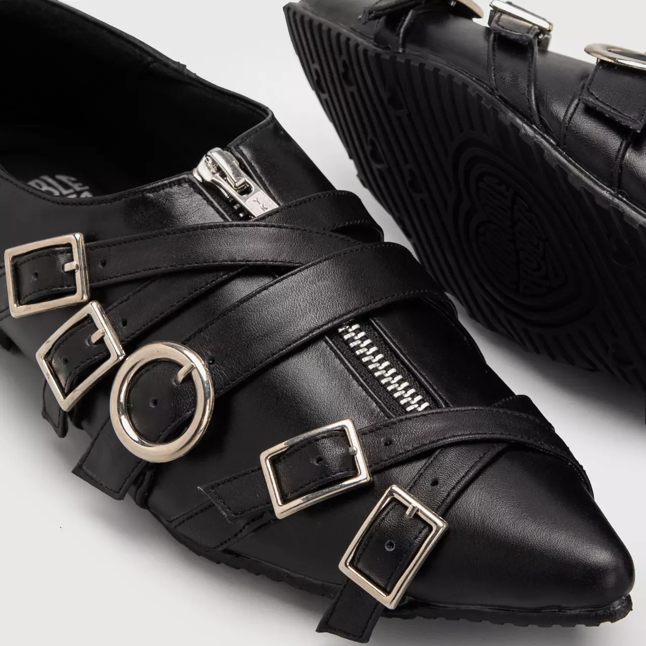 Adorable Projects - Difara Flat Shoes Genuine Leather Black - Sepatu Wanita