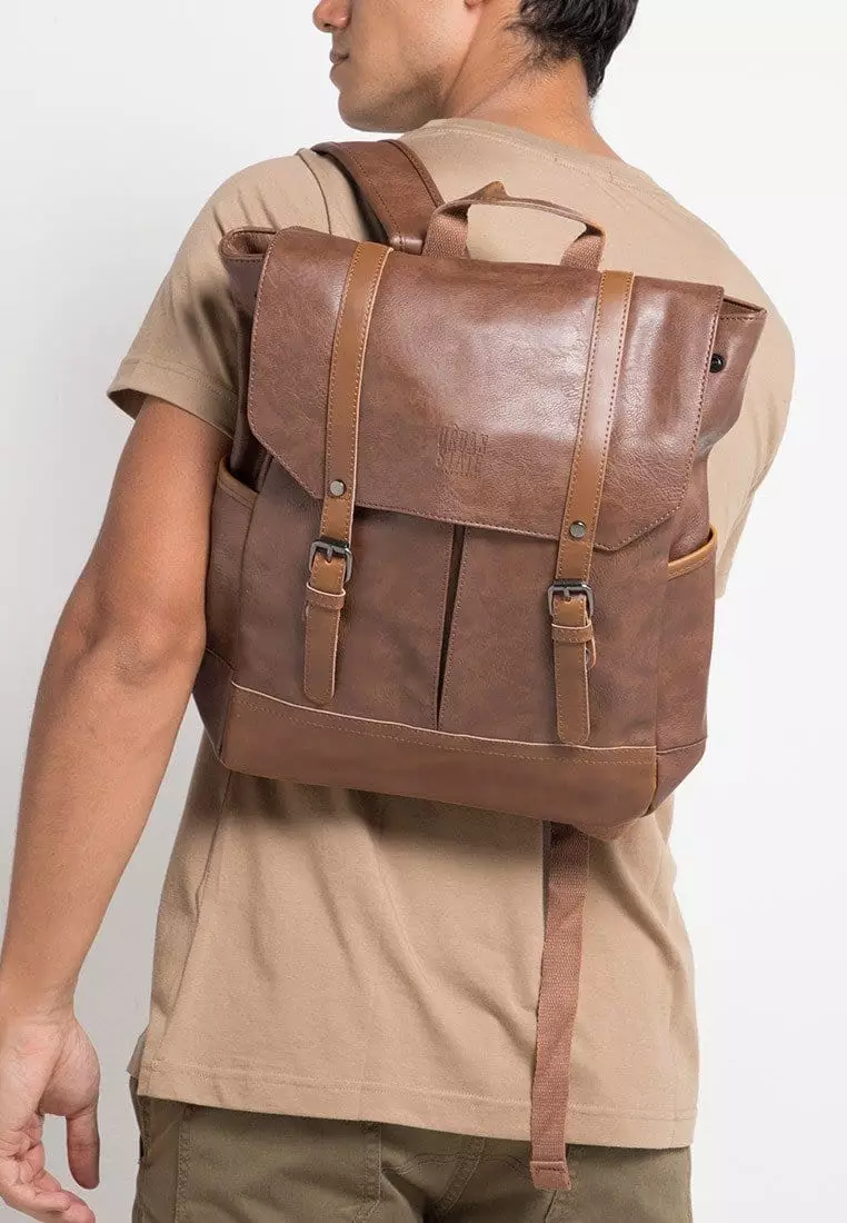 Distressed Leather Nomad Backpack