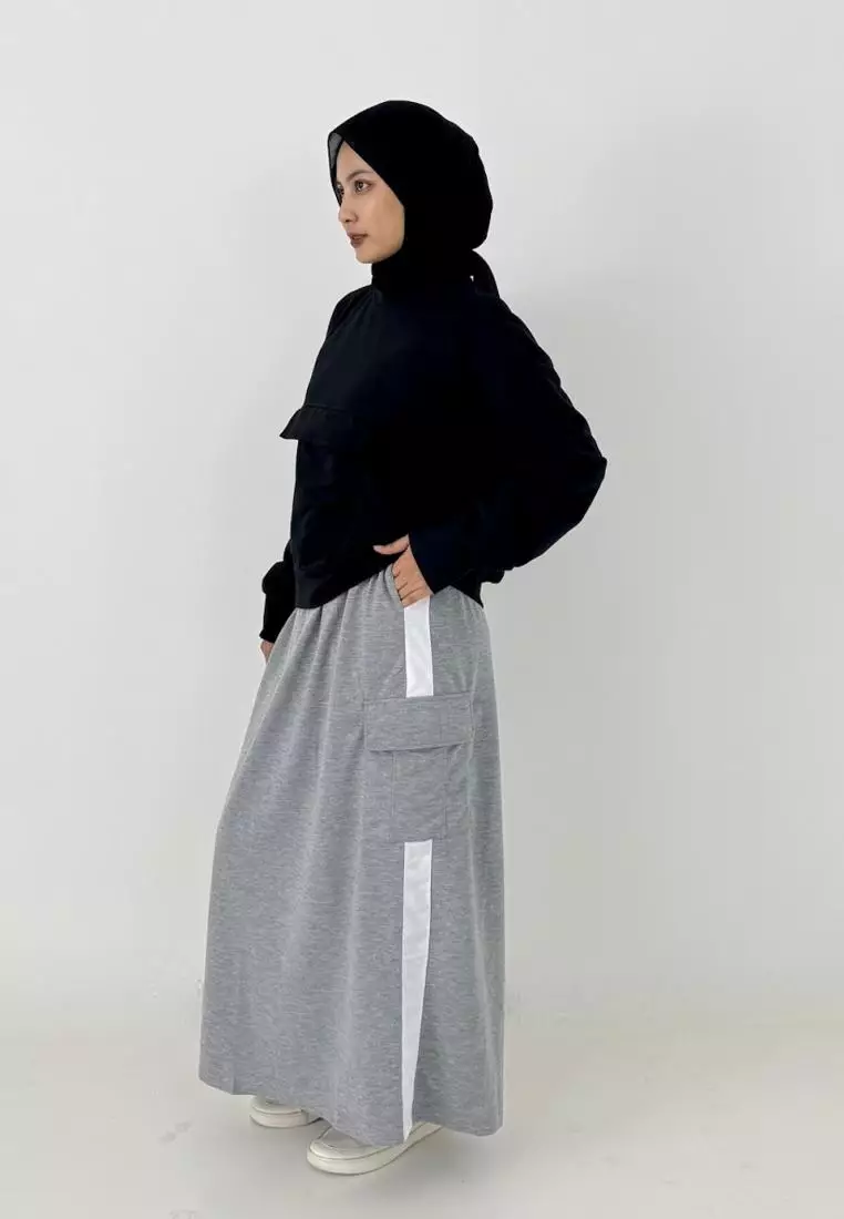 Set Sporty Skirt Hilda (Setelan Training Olahraga Babyterry) Hitam - Abu Lengan Panjang