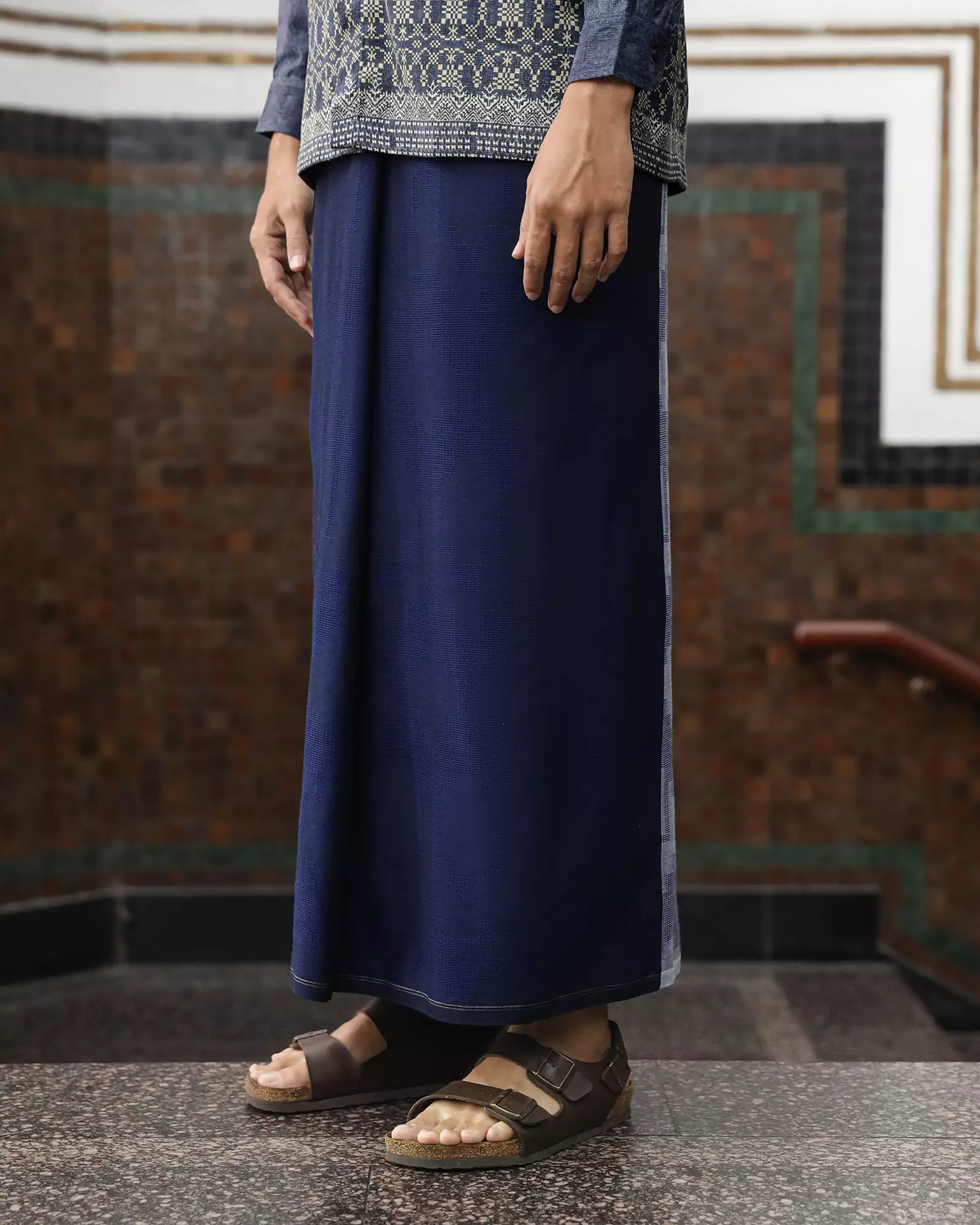 KASEP GYRAN SARUNG / SARUNG DEWASA - Navy
