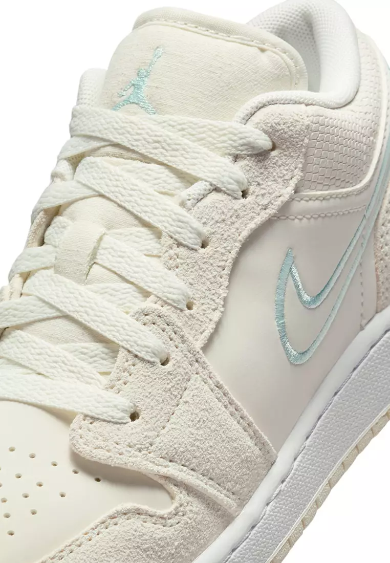 Low Jordan Triple White Sepatu White Aj Low Air Jordan Low Triple