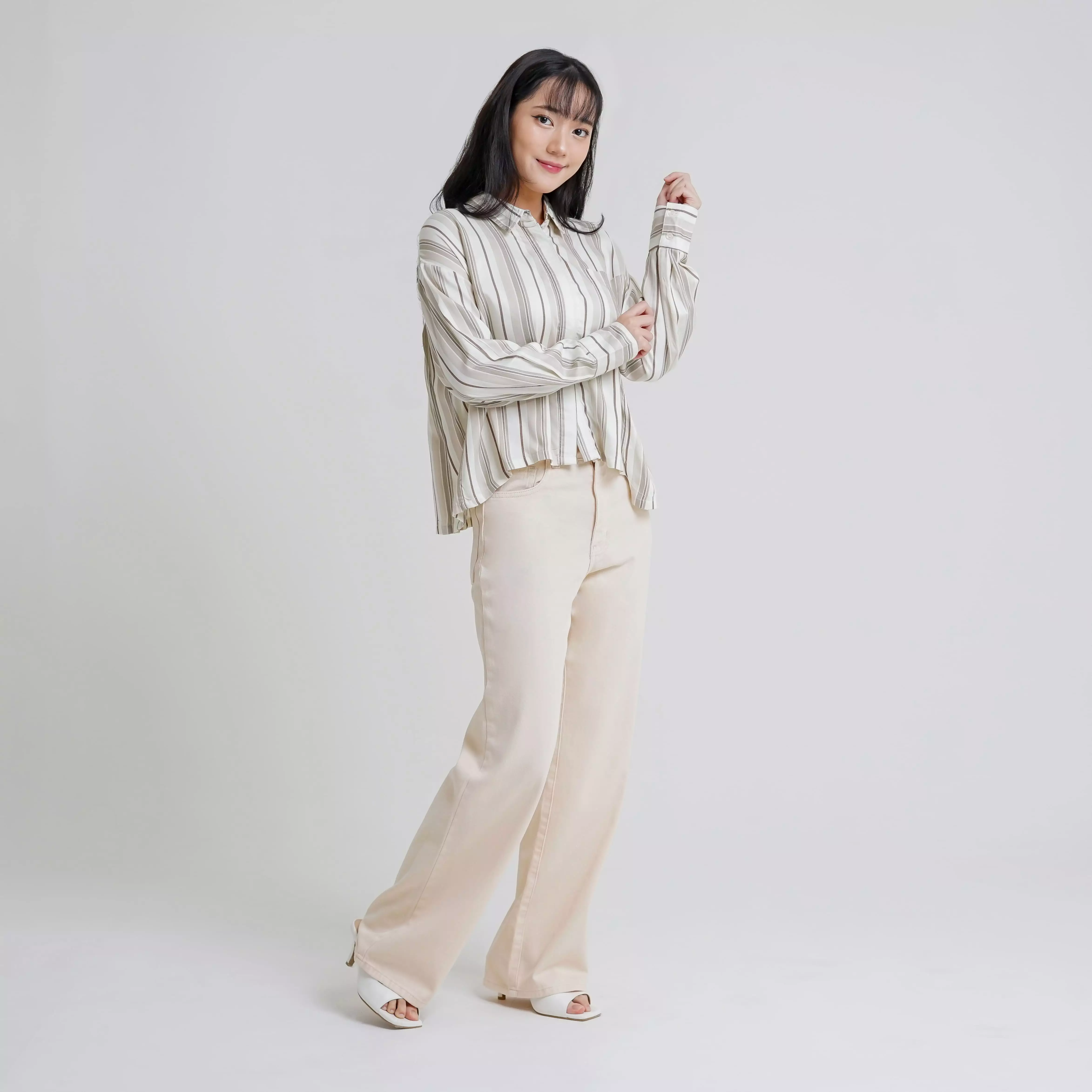 Jual Berrybenka Label Brisia Cropped Stripe Shirt Multicol Original ...