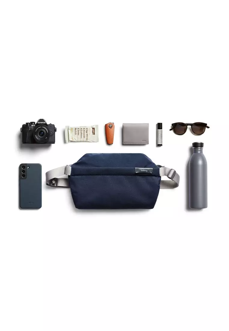 Bellroy Sling - Navy