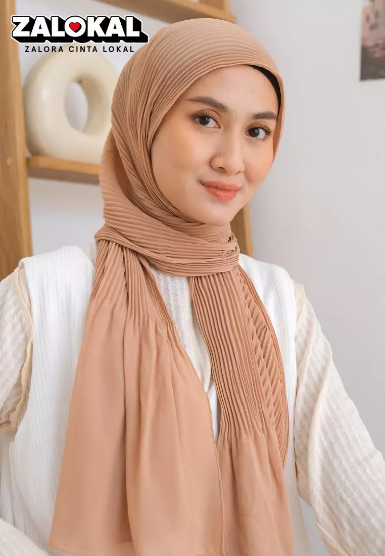 Bawal Pleats Shawl Nude