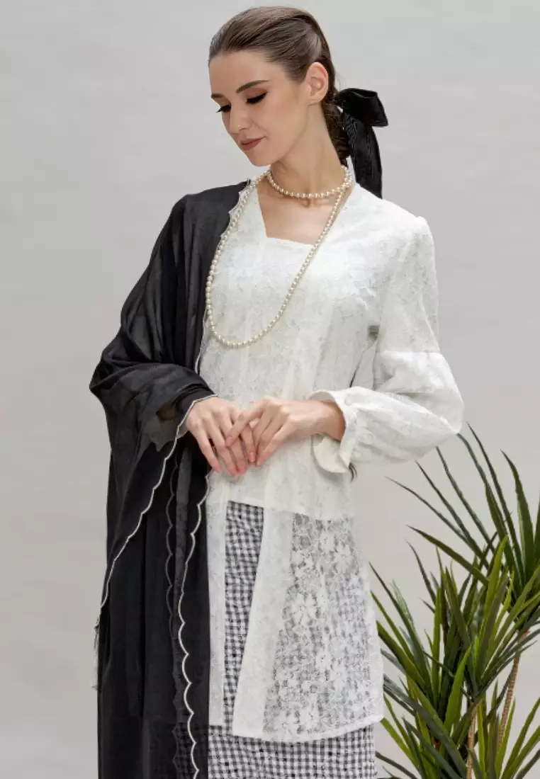 Loveaisyah White Lace Long Kebaya Top with Puff Sleeves