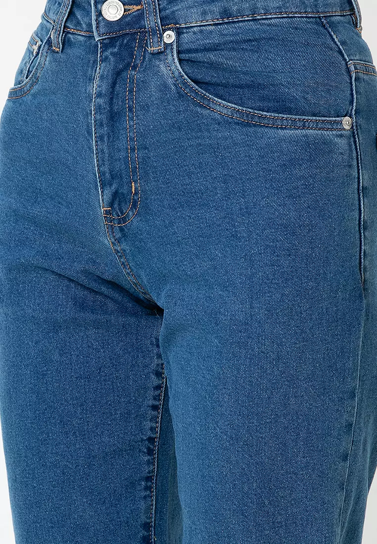 Tapered Loose Jeans