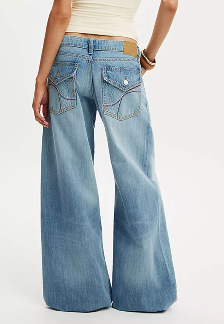 Low Rise Wide Jeans