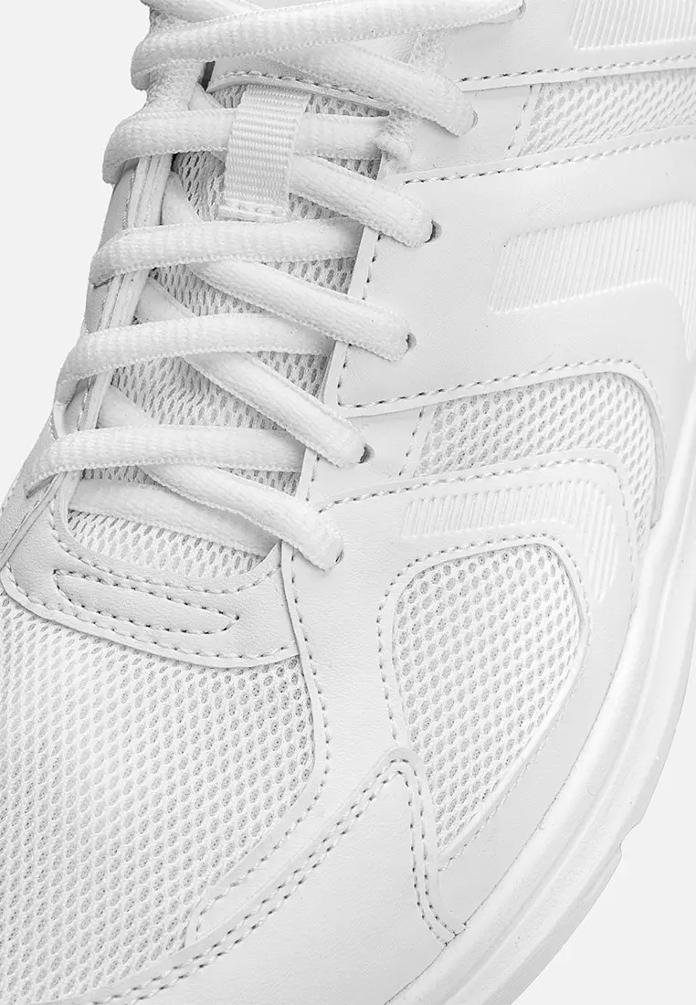 World Balance Vestige Men's Performance Cross Training Shoes