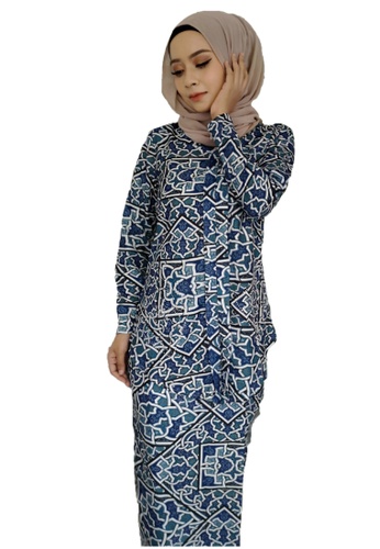 Buy Kebaya Batik from Zoe Arissa in Blue at Zalora
