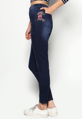 Embroidered Skinny Jeans