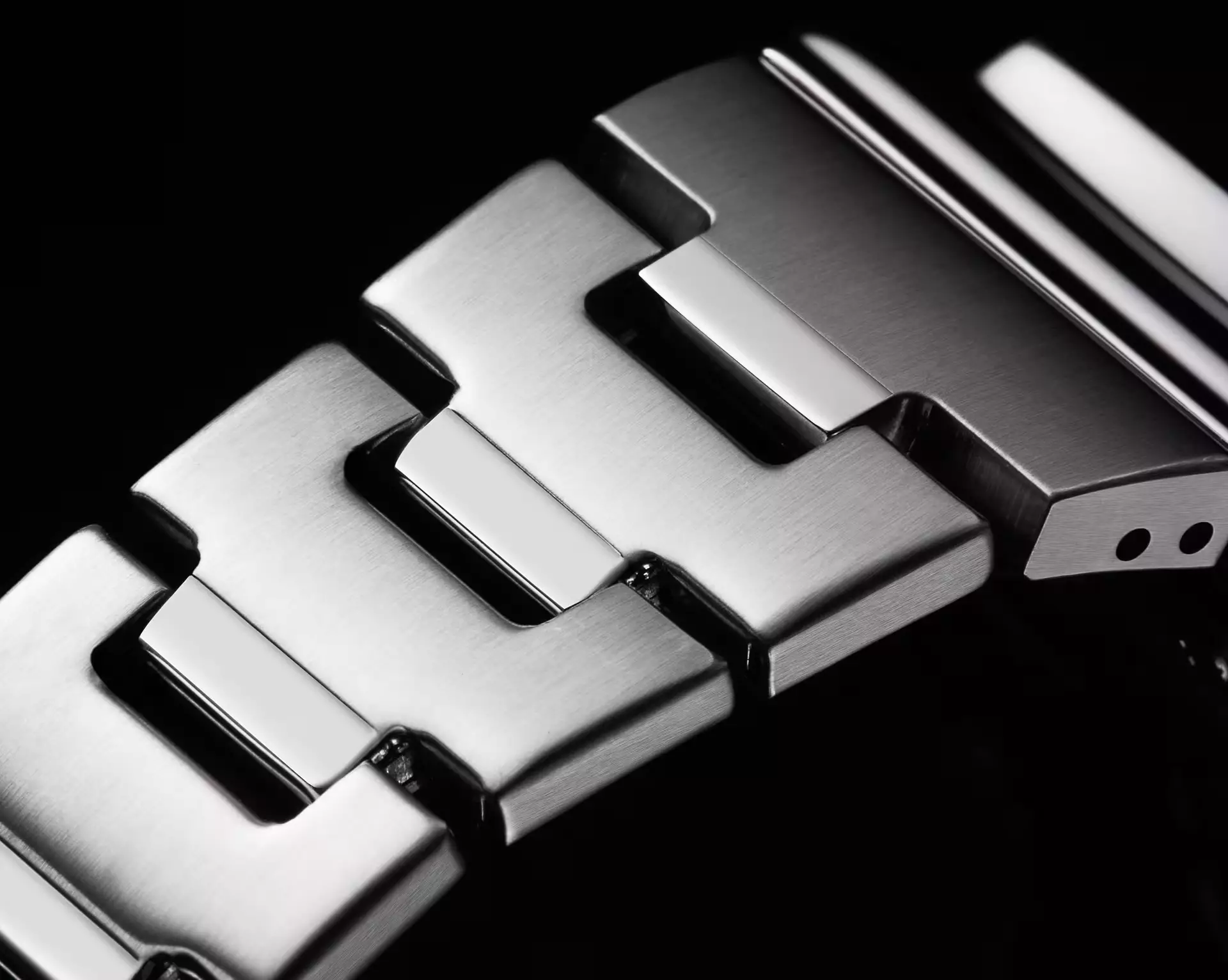 Casio G-SHOCK Jam Tangan Pria dengan format Analog Digital GM-2110D-3A1DR