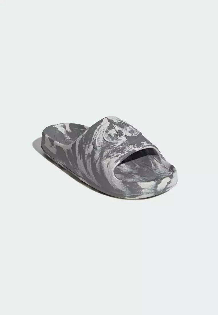 Adilette 00s Slides