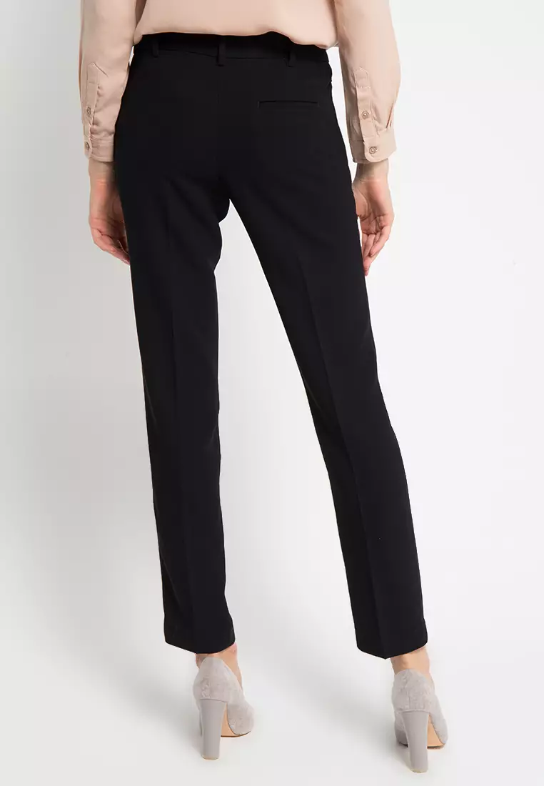 Femme Celana Sopan Straighcut
