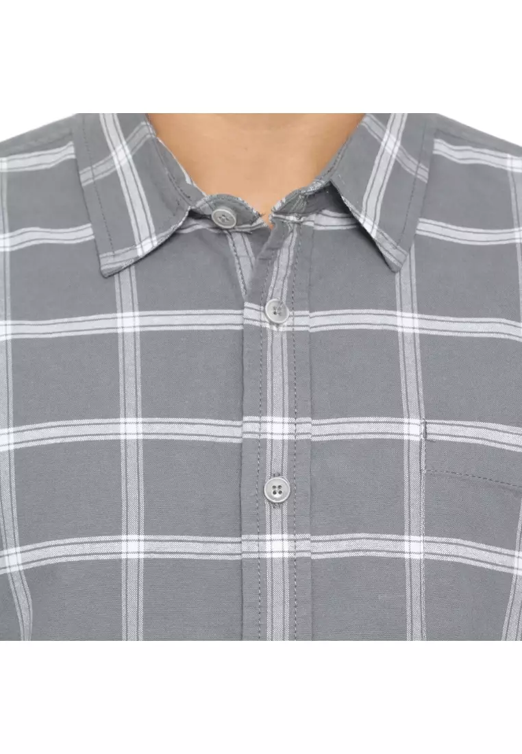 POLICE Kemeja Kotak Cotton Abu Regular Fit Pria