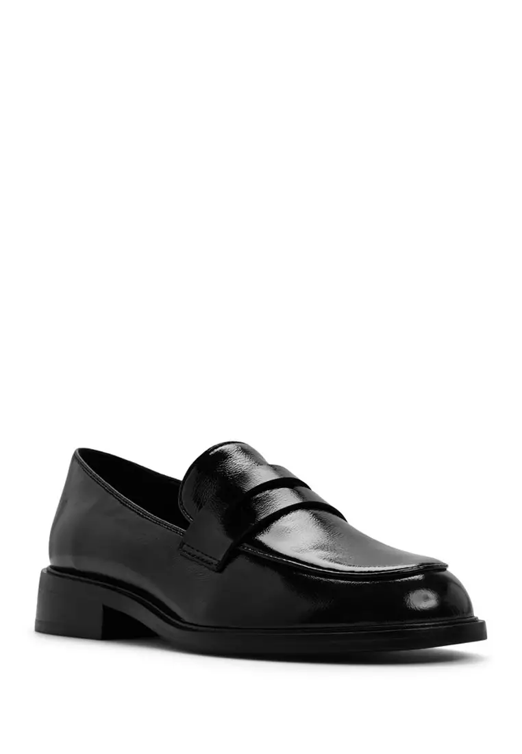 Valera Loafers