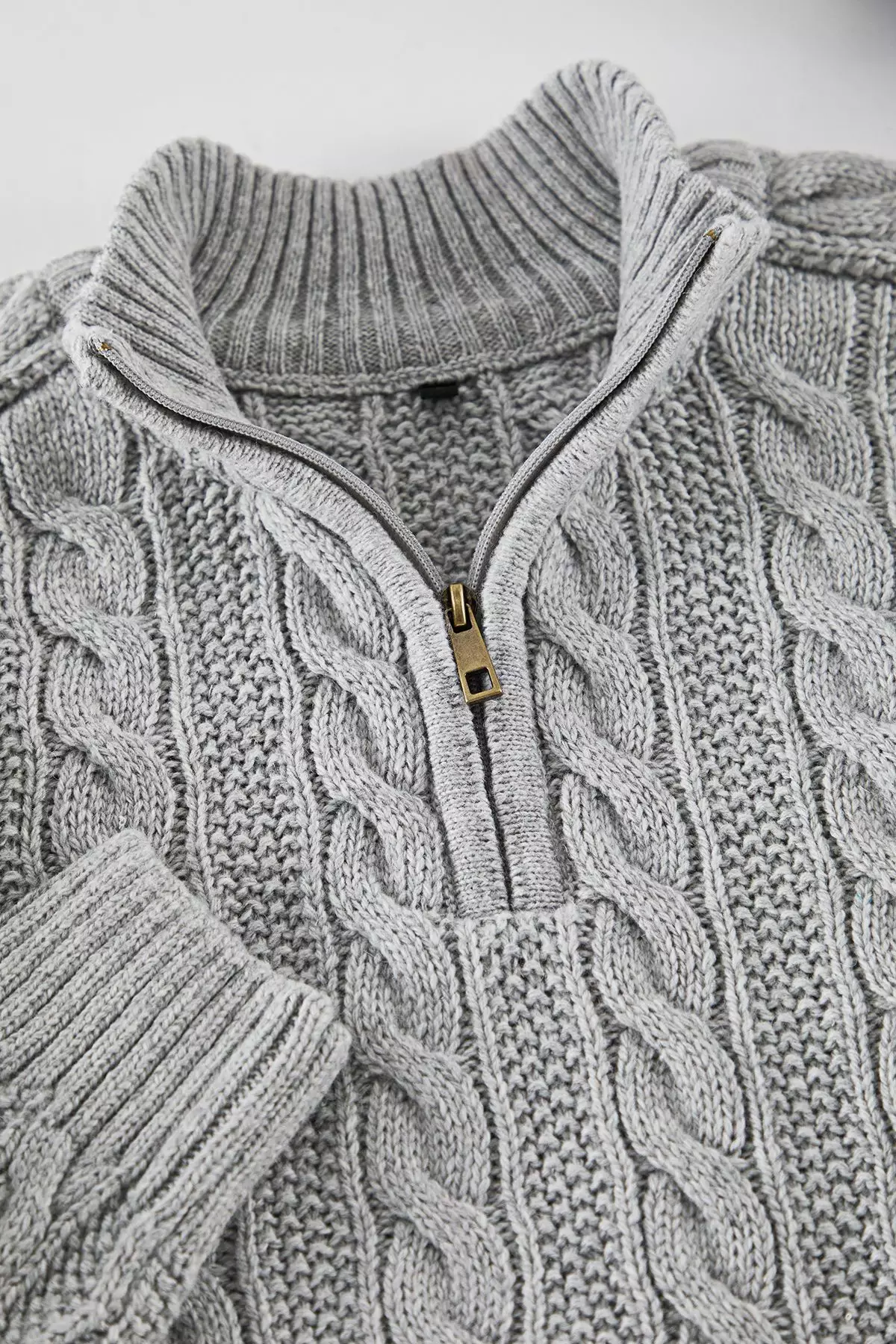 Grey Unisex Regular Fit Zippered Half Turtleneck Knit Sweater TMNAW21KZ0737