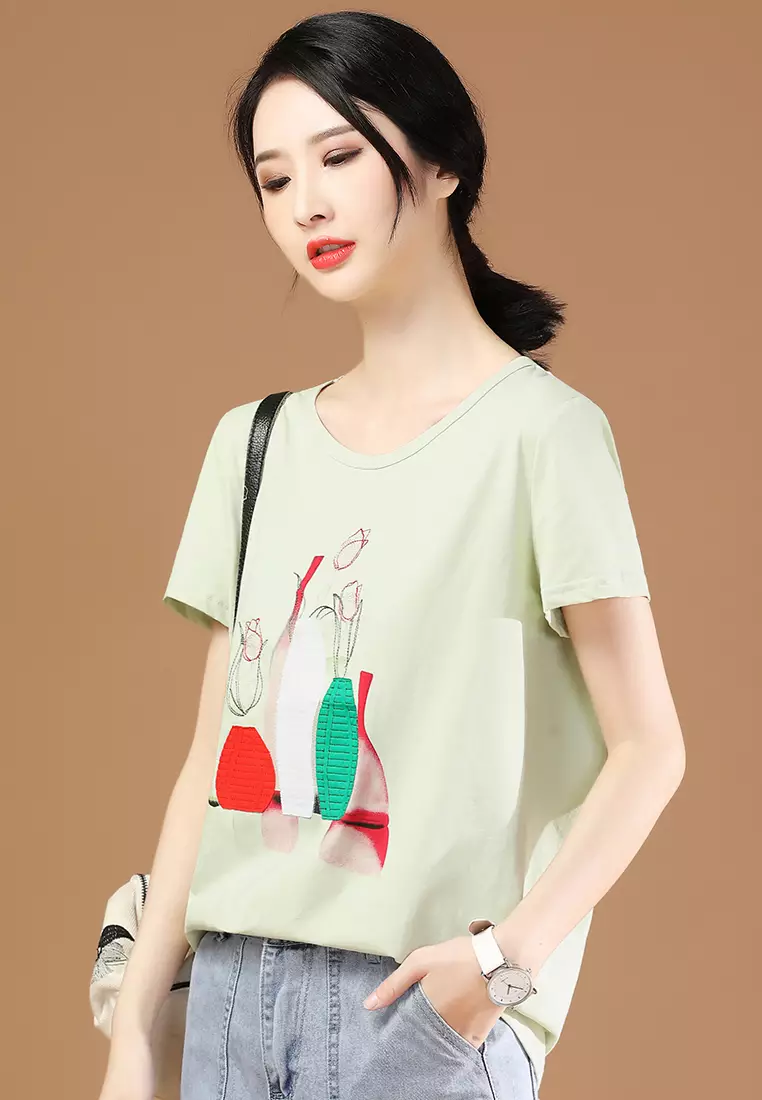 Girl in hotsell short t shirt